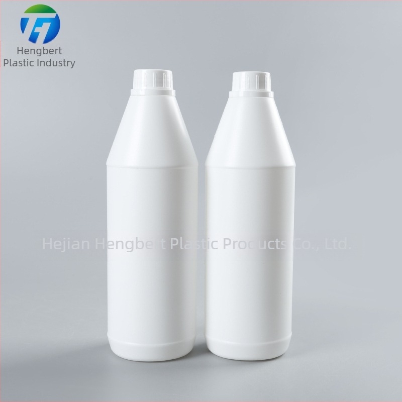 1000 ml vastagított PE üveg autó tisztítófolyadékhoz, fedéllel, test átmérője 83 mm, nyílás átmérője 32 mm, magasság 260 mm