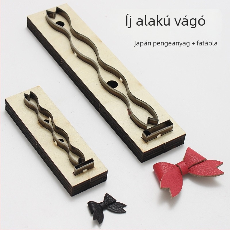 Zsebméretű mini masni kivágó forma bőr kivágásokhoz, japán acélból készült anyag és fa alap