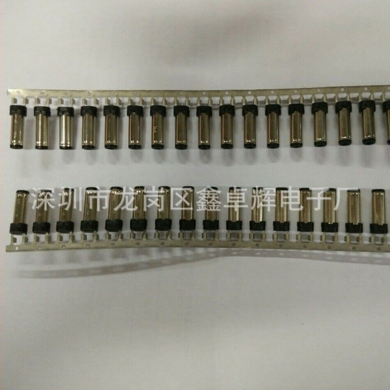 5521 DC fej konus alakú testtel és nitelt tuningvillával