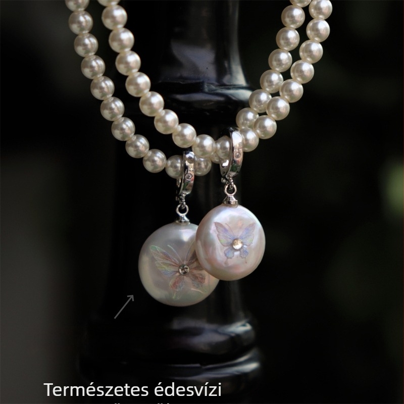 Designer minimalist pillangó nyaklánc gyémántokkal díszített és Barokk édesvízi gyöngyökkel, levehető kapoccsal