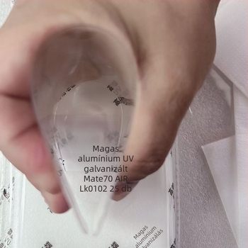Huawei Mate70 Air temperált üveg kijelzővédő ívelt széllel, oleofób bevonattal és UV-kezeléssel