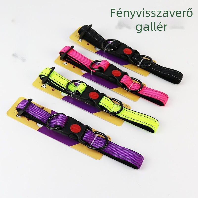 Nylonból készült, fényvisszaverő bélésű kutyanyakörv közepes és nagy testű kutyáknak