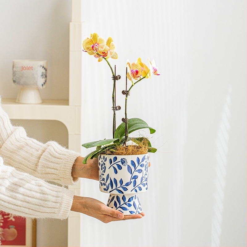 Személyre szabott kerámia asztali orchidás cserépedény, új kínai stílus, kék-fehér porcelán mini virágtartó