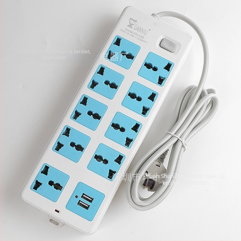 USB-vel felszerelt univerzális hosszabbító, 30 aljzattal és 24 aljzatos kábelezett egységgel