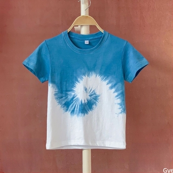Dali kézzel készített tie-dye etnikai stílusú gyerekpóló, rövid ujjú, 100% finomított pamut, kék festék, nyár