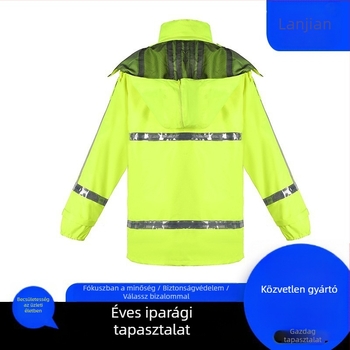Háromrétegű kompozit anyagú esőkabát és esőnadrág készlet fényvisszaverő részletekkel