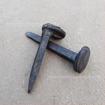Vasúti szegecsek fa burkolathoz, bányászati pálya szegek 10×100 mm és 12×120 mm