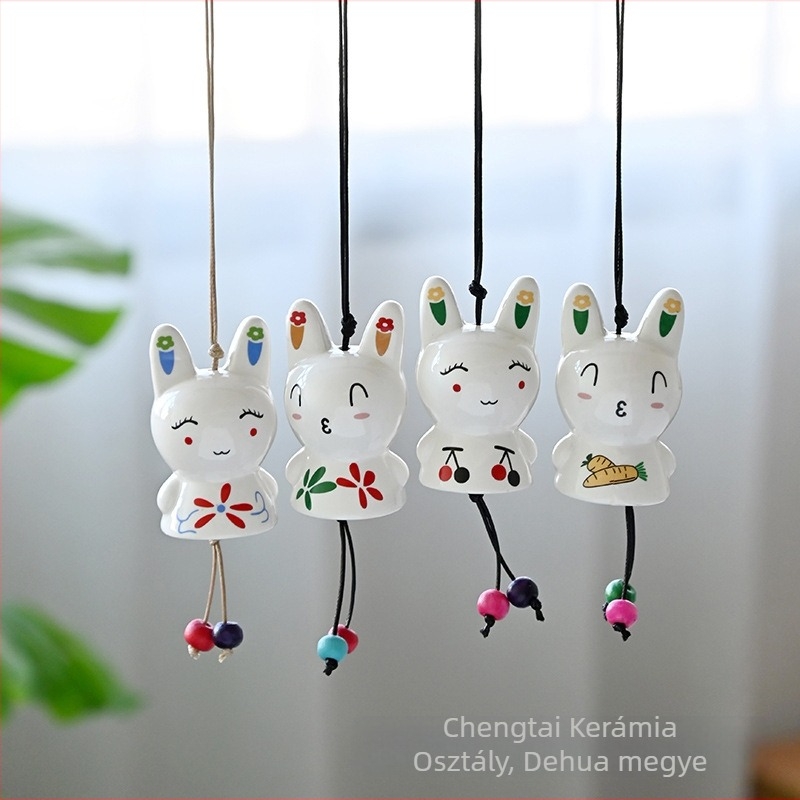 Aranyos nyúl szélcsengő, japán kerámia harangfüggő, zodiákus nyúl dísz, utazási szuvenír