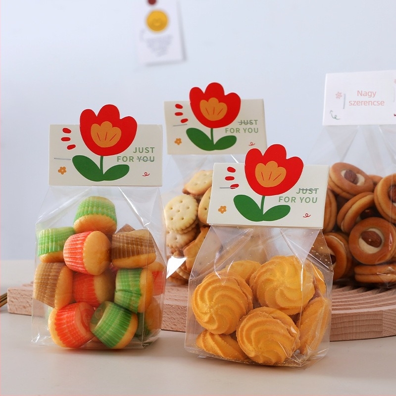 Hópehely ropogós snack keverék: sütemények, tejszínes krém, ragadós rizsbombonok, toffee és nugát