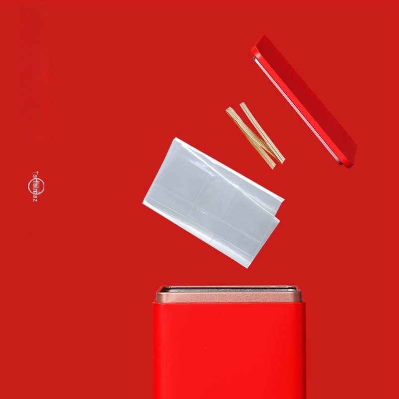 Négyszögletes fémdoboz teás tároló, 125 g, zöld és fekete tea számára, minimalistikus kialakítás, lezáró fedél