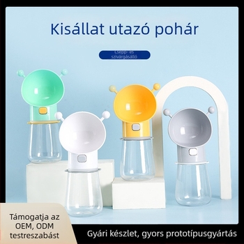 Kutyáknak szánt hordozható vízpalack pohárral – kültéri utazásokhoz