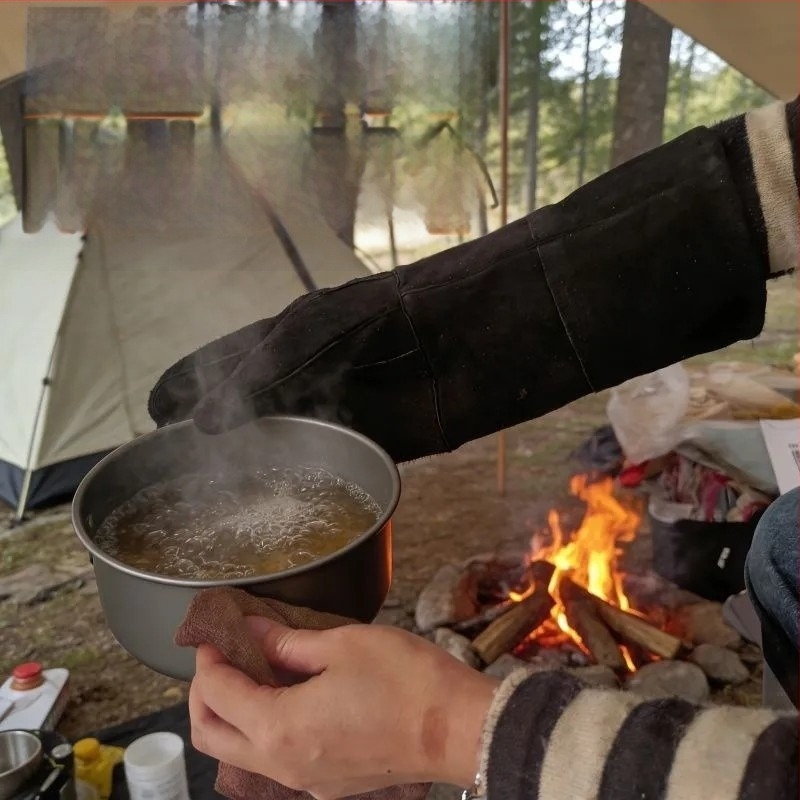 Kétujjas marhabőrből készült kesztyű BBQ-hoz és hegesztéshez, hőálló és szigetelt, kültéri használatra
