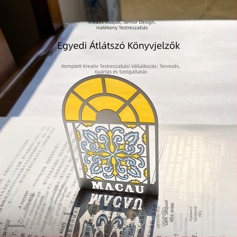 Átlátszó fém könyvjelző és hűtőmágnes színes, áttetsző ablak mintával – emlék diplomaosztóra és beiratkozásra