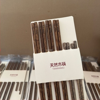 Mino családi természetes fa chopsticks – Panda motívum, retro stílus, 5 pár, otthoni használat, modell 2025