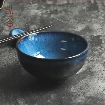 Japán stílusú porcelán rizstál szószostállal, mikrohullámú sütőben is használható, változatos minták, felnőtteknek.