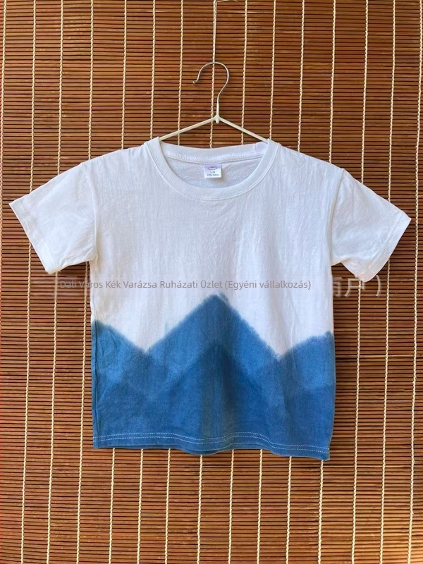 Gyerekeknek szánt pamut rövid ujjú póló, kézzel készített tie-dye minta, növényi Indigo színnel