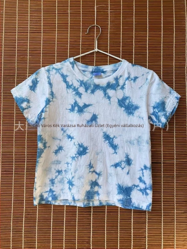 Gyerekeknek szánt pamut rövid ujjú póló, kézzel készített tie-dye minta, növényi Indigo színnel