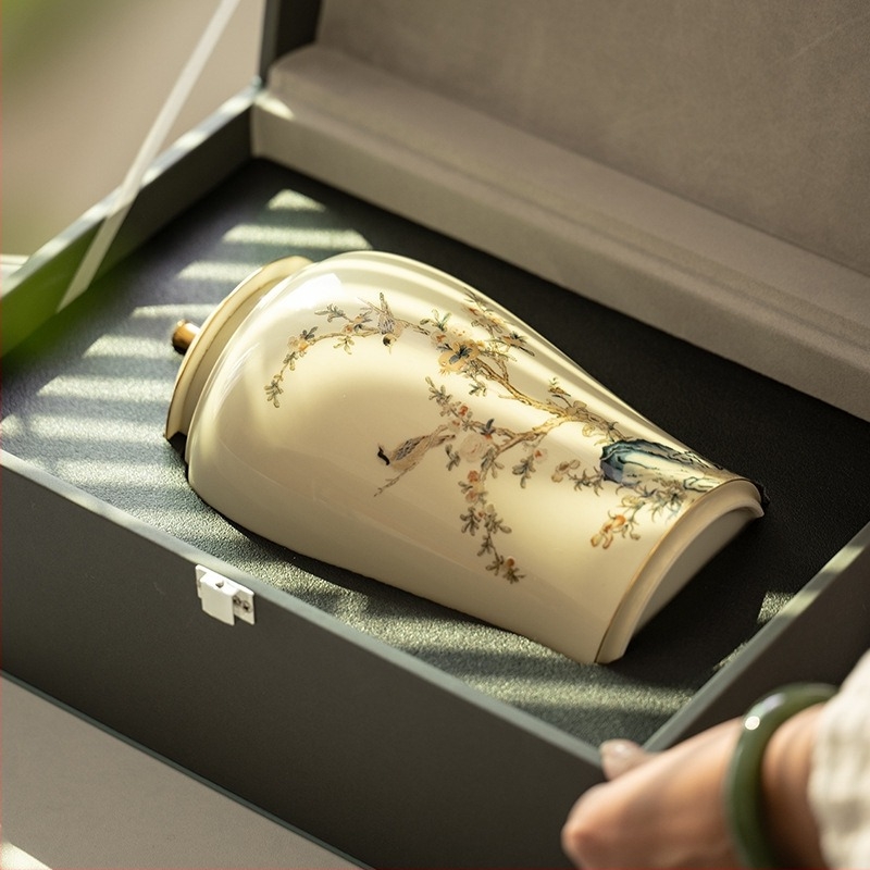 Kiemelkedően elegáns kerámiás teás doboz bőr ajándékdobozzal, üres teás doboz zöld teához