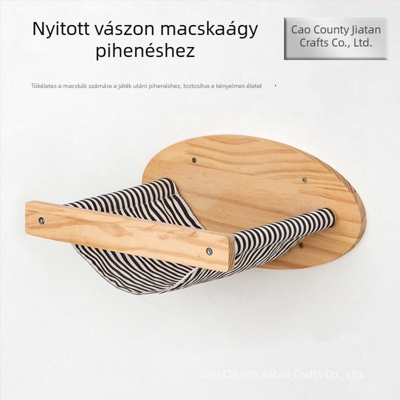 Falihoz rögzíthető, fa macskafészek sisal kötéllel és fa mászóállvánnyal