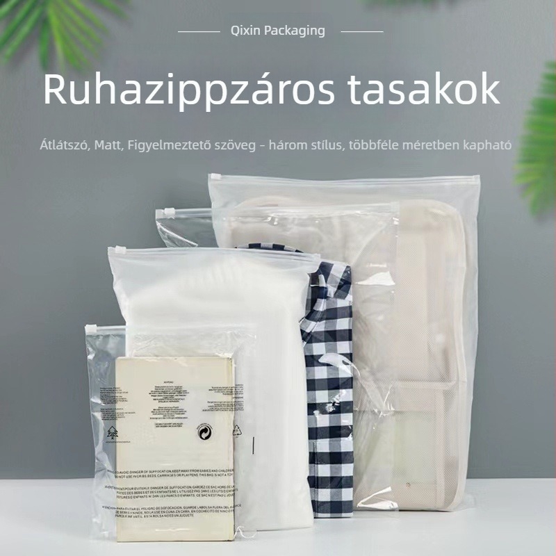 Átlátszó ruházati tasak cipzárral, műanyag tároló tasak