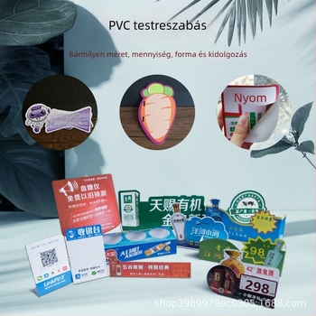 Egyedi alakú PVC kártyák, műanyag lapokra UV nyomtatás, ragasztó hátlap, ajtóra akasztható címkék, átlátszó PVC színes doboznyomtatás