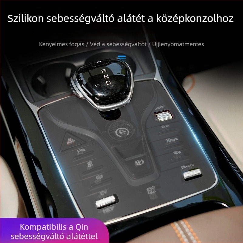 BYD Qin Plus középkonzol és váltókar érintkező szilikon párnája; por- és csúszásmentes védelem.