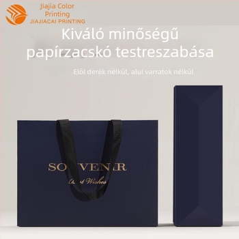 Luxus ruházati bolt számára sík papírzacskó logóval és nyomtatott emblémával, testreszabható nagykereskedelem.