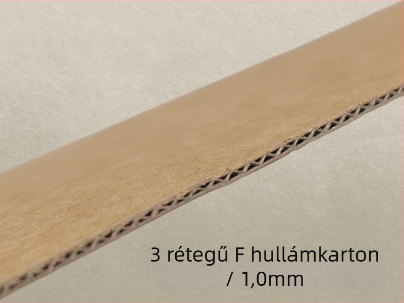Háromrétegű kraft karton csomagolás vastagított merev panellel, kitöltő- és elválasztó elemekkel, hullámkarton, testreszabható