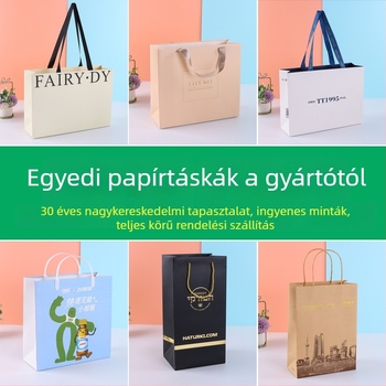 Kraftpapír táska egyedi ruházathoz, vásárlási csomagoló táska UV nyomtatással és logóval