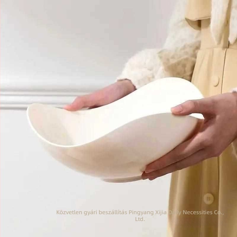 Nappaliba készített fém gyümölcstál, minimalist stílusú snack- és aszalt gyümölcsök tálja
