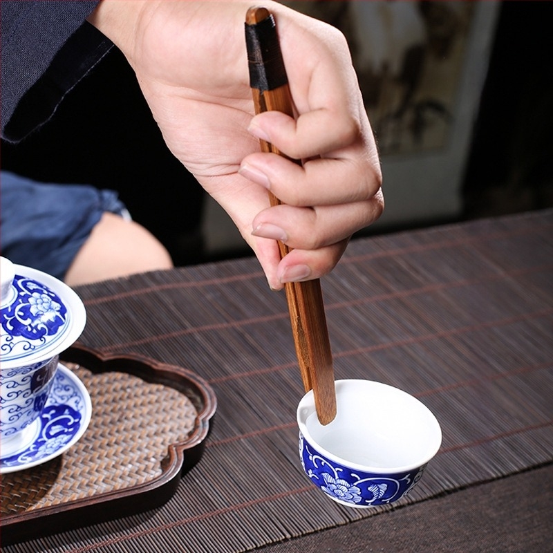 Bambusz teklipsz, kézzel készített, japán vintage stílus — teáscsésze klipsz és csipesz, teaceremónia kiegészítők