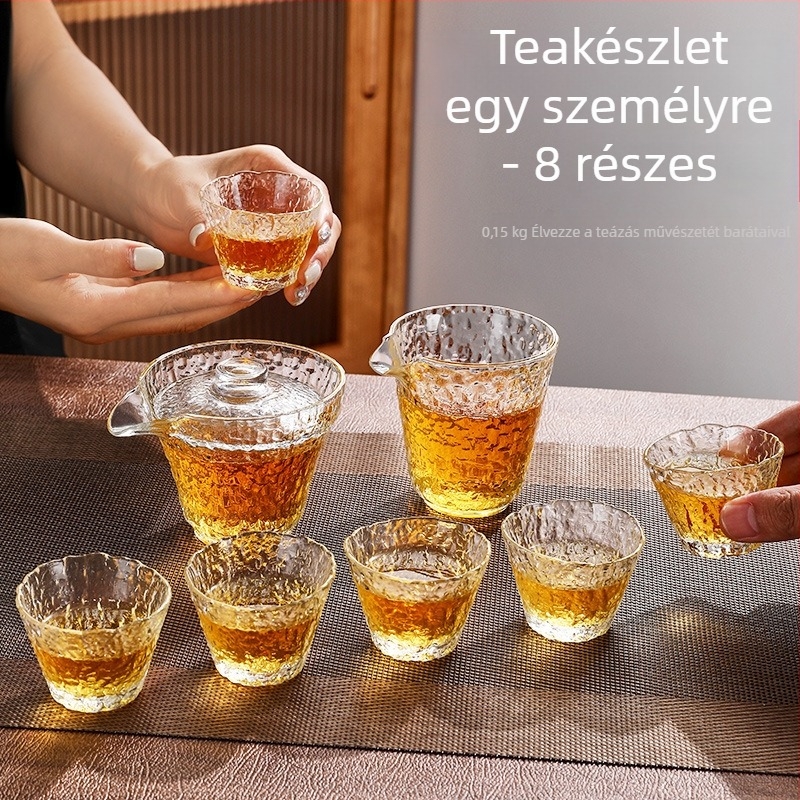 Japán stílusú üveg teáskészlet kalapált mintázattal és jégverő motívummal, 8 darab