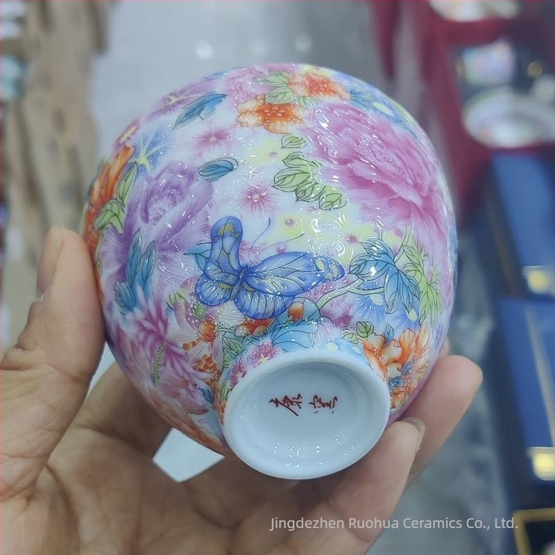 Jingdezhen kerámia teáscsésze harang motívummal, nagy kapacitású, pasztell zománc bevonattal