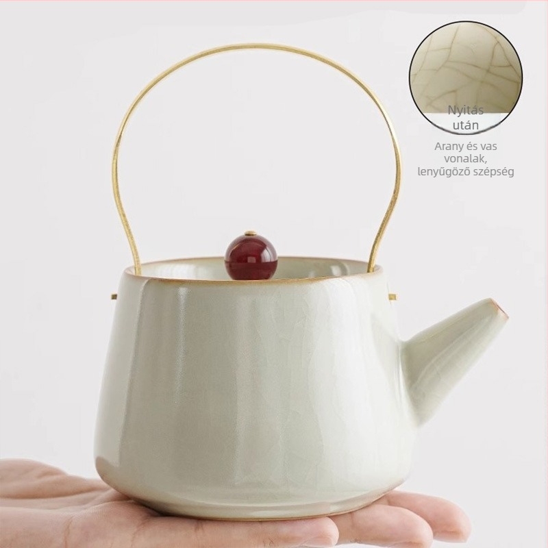Beige Ru-kiln Gongfu teáskészlet két személyre — porcelán teáskanna fogantyúval, két csésze és teás tál.