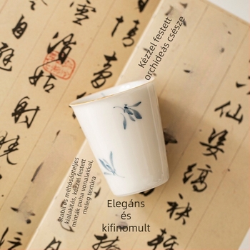 Kézzel festett teáscsésze lepkeorchidea motívummal, kerámia, aláglazúros szín, Kung Fu stílus, fehér porcelán, kóstolócsésze