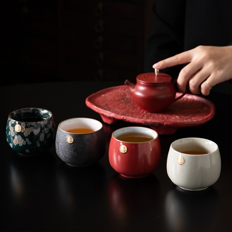 Kiemelkedő minőségű porcelán teáskészlet négy bögrével, otthoni használatra, kínai tea ceremónia stílusban