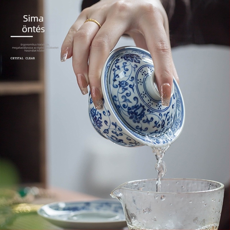 Ming Yongle ihletésű retro kék-fehér fedeles teás tál, kézzel festett porcelánból, fedővel, háromszínű mázzal.
