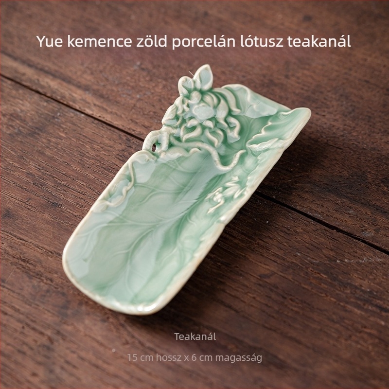 Kézzel faragott Yue kiln celadon lotus tea kanál, retro árnyékgravírozású kerámia tea kellékek kung fu teaceremóniához