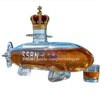 Junda tengeralattjáró-formájú whiskyüveg, boroszilikát üveg, 300 ml, A/B stílus