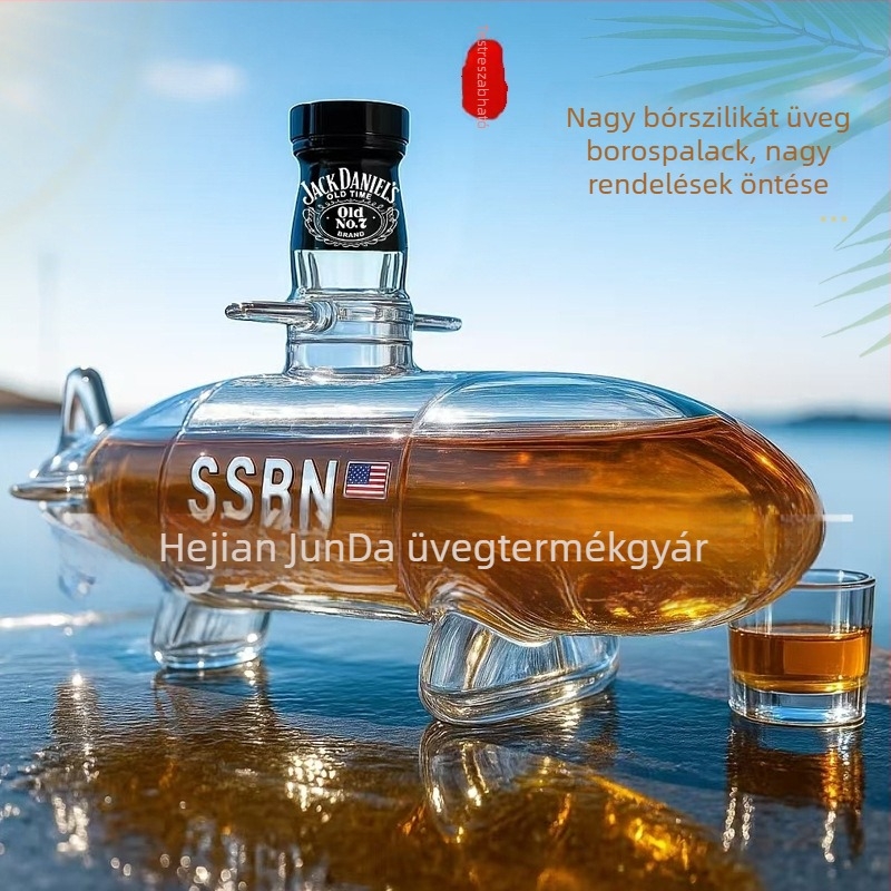 Junda tengeralattjáró-formájú whiskyüveg, boroszilikát üveg, 300 ml, A/B stílus