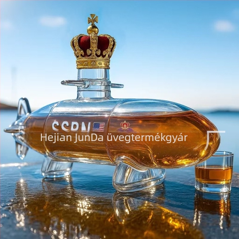 Junda tengeralattjáró-formájú whiskyüveg, boroszilikát üveg, 300 ml, A/B stílus
