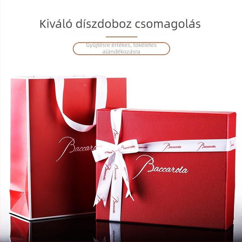 Bakarora kristály whisky pohár kézzel faragott virágos mintával, luxus ajándékdobozban