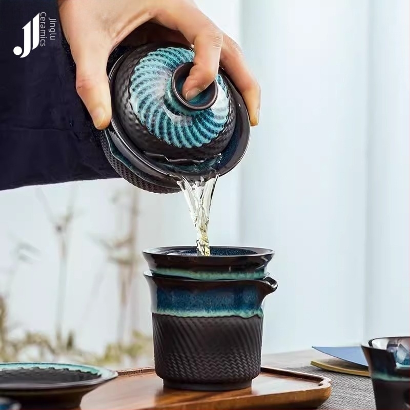 Gaiwan porcelánból Tianmu Sancai glazúrral, kemencében égett, 2–6 fő részére, Gongfu teáskészlet