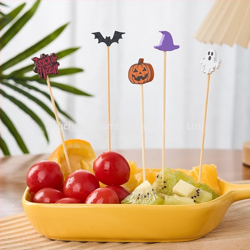 Személyre szabott, egyszer használatos bambusznyársak Halloween-sorozathoz – kreatív koktélnyársak, burger és desszert nyársak, virágnyársak