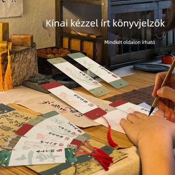Klasszikus kínai stílusú könyvjelző, személyre szabott kínai kulturális dizájnnal és bojtos díszítéssel, kis kártya