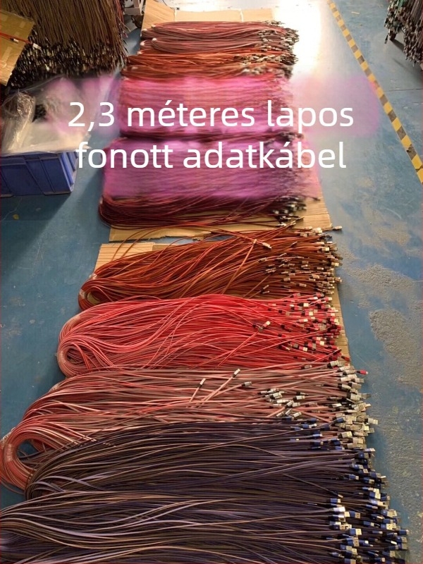 Nylon szövött USB töltő- és adatkábel Lightning, Micro-USB és USB-C csatlakozókkal, 2 m vagy 3 m hosszú.