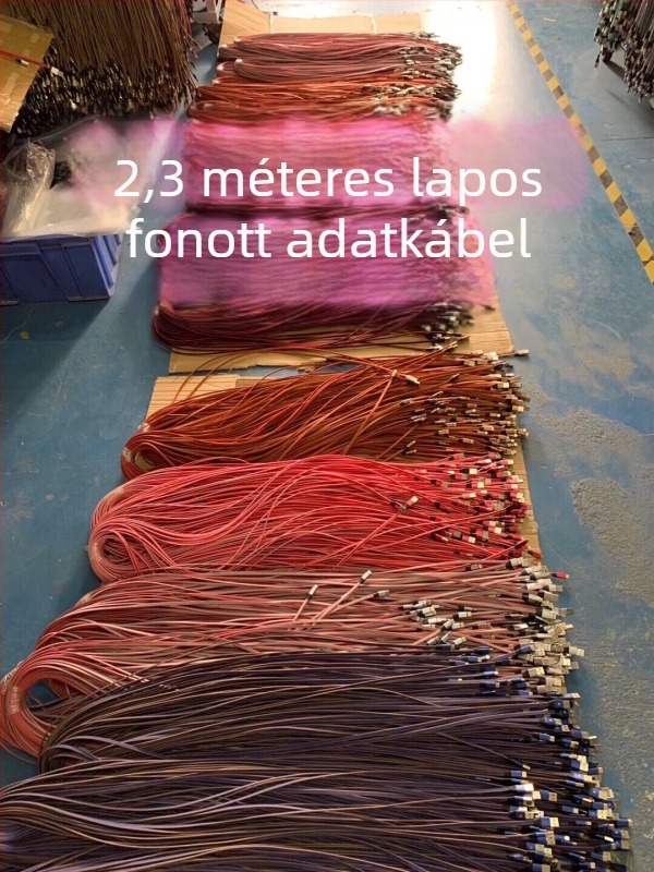 Nylon szövött USB töltő- és adatkábel Lightning, Micro-USB és USB-C csatlakozókkal, 2 m vagy 3 m hosszú.