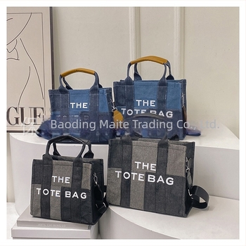 Könnyű, színblokkolt denim tote táska, mindennapi váll- és crossbody hordozásra, tavasz 2024