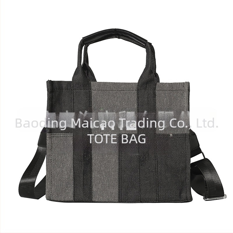 Könnyű, színblokkolt denim tote táska, mindennapi váll- és crossbody hordozásra, tavasz 2024