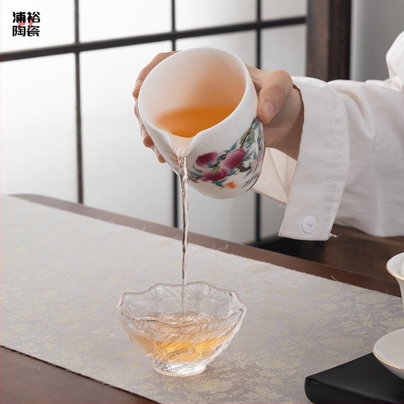 Nine Peach mintájú kerámia teáscsésze repedezett mázzal a Gongfu tea ceremóniához